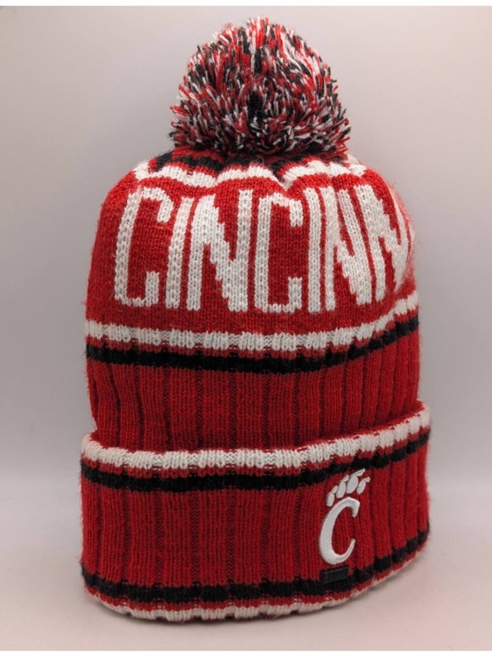 Cincinnati Bearcats Winter Knit Hat Beanie Pom Pom UC University Red Striped Cap